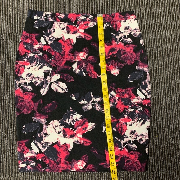 Cleo skirt - Picture 4 of 4